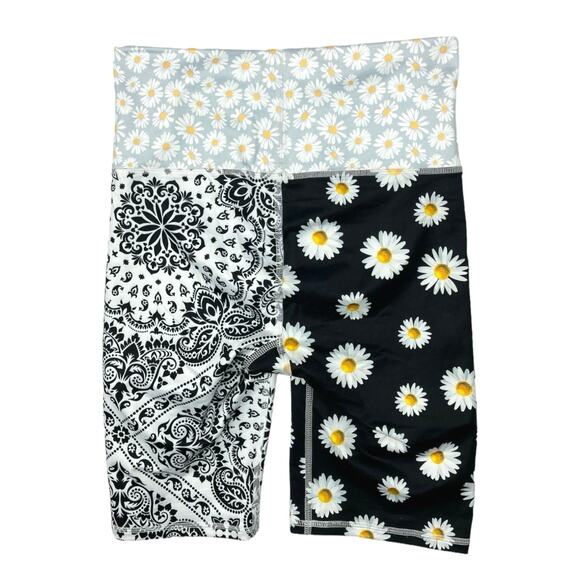 Women's Multicolor Mixed Media Print Floral Daisy Athletic Bike Short Size S - Picture 2 of 2